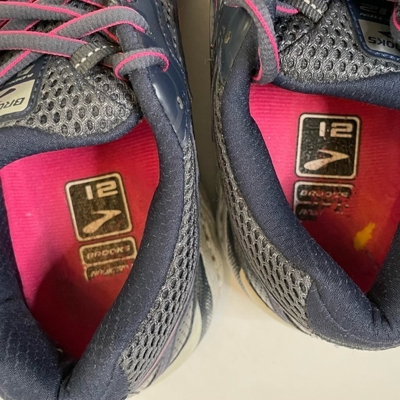 Brooks addiction 12 running shoes sneakers sz 9.5 - Picture 7 of 9